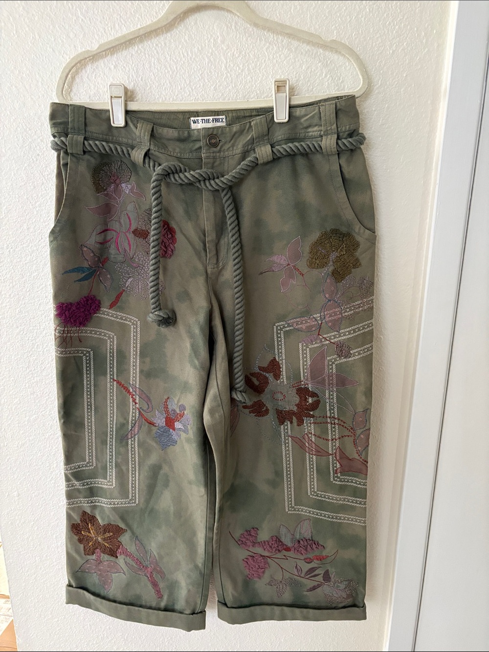 NWOT Free People We The Free Electric Sands Embroidered Pants - Picture 3 of 9